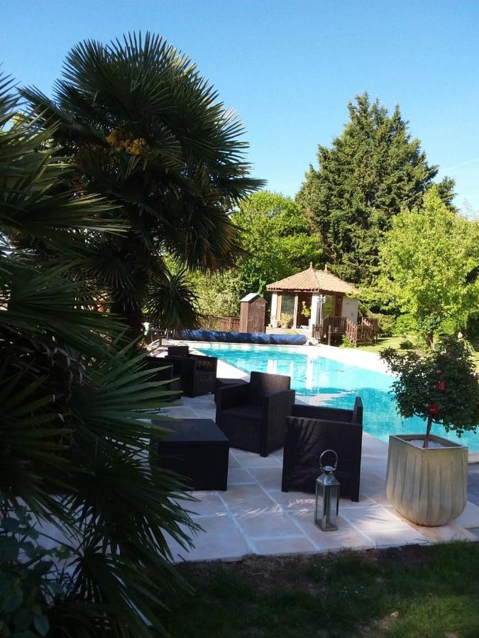 Chateau Le Poiron Bed & Breakfast Pissotte Bagian luar foto
